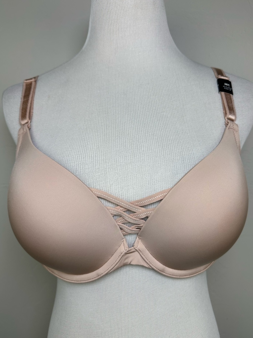 NWT Torrid XO Plunge Push Up Bra 38C Beige Nude Criss Cross 360 Back Smoothing